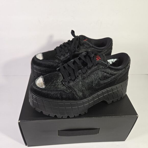 NEW Nike Air Jordan 1 Low Brooklyn Low Shoes Black IB7210-006 Women's 9 - Picture 1 of 10